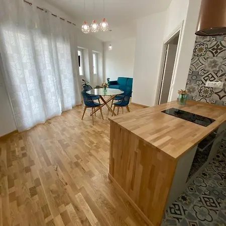 Centro Casa Piras Apartment *